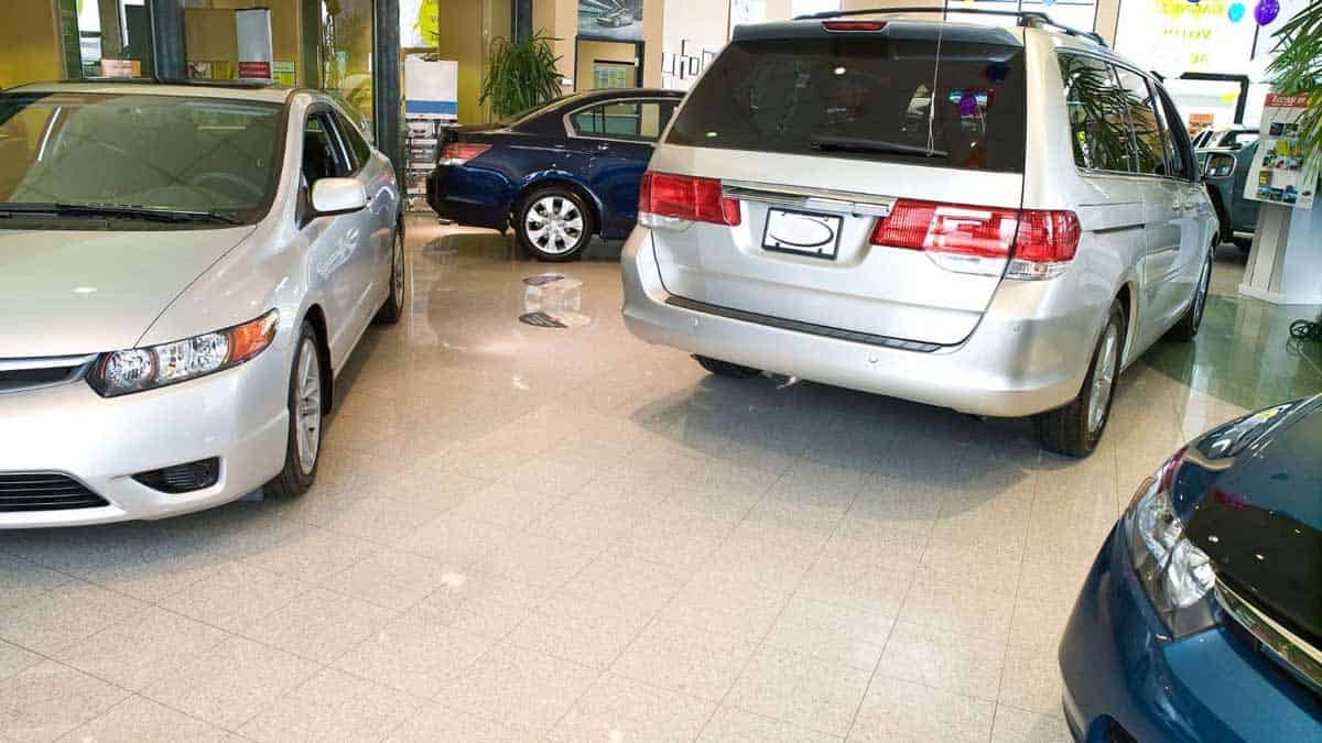 Auto Dealership Cleaning