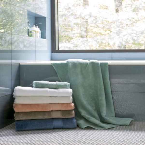 Sferra-Amira Towels & Robe