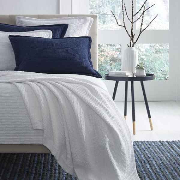 Sferra-Ginto Coverlet