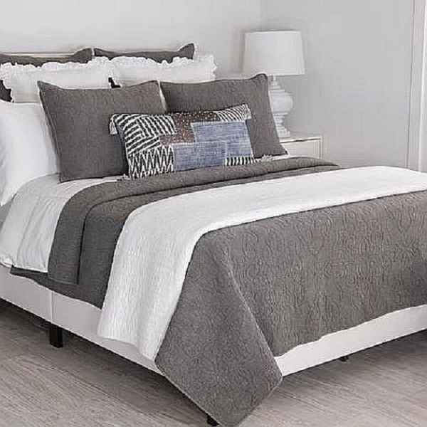 Ida Mae-Mave Stonewash Grey Cotton Quilt Set