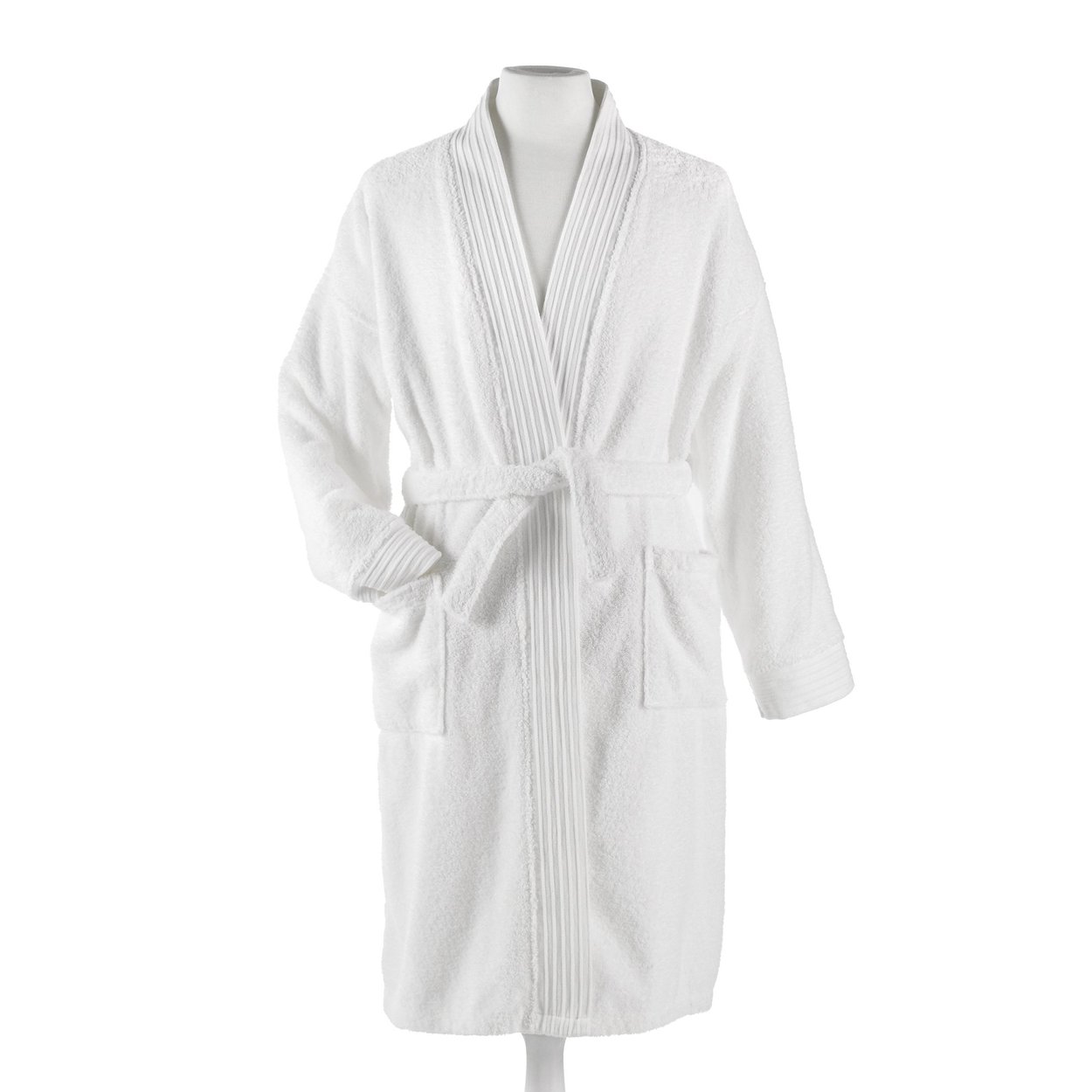 BAMBOO_ROBE_WHITE-2k_1250x