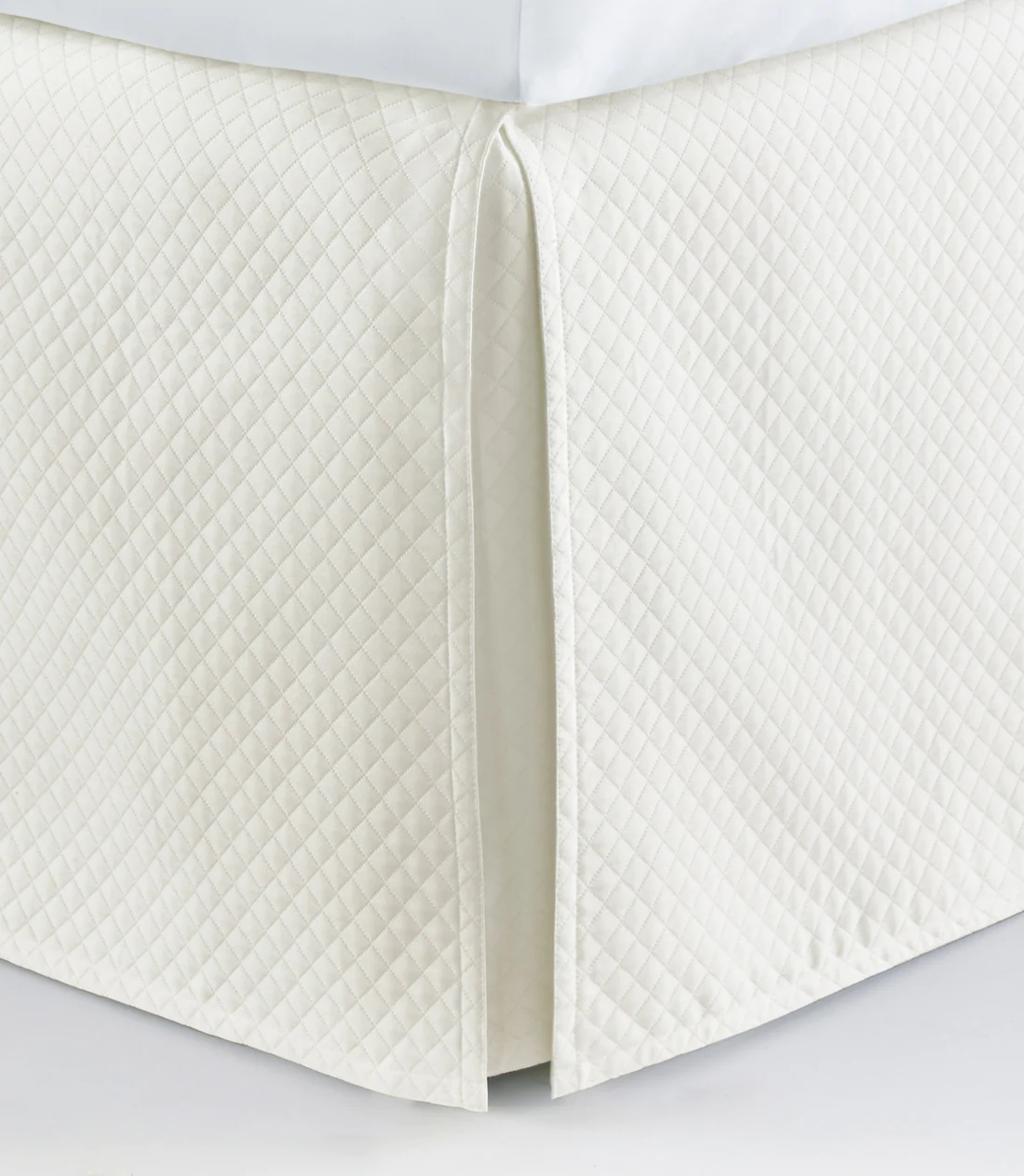 Oxford-Bedskirt-Ivory-1740x2000_7bb70409-4f09-44ad-9e44-1bde71347cc7