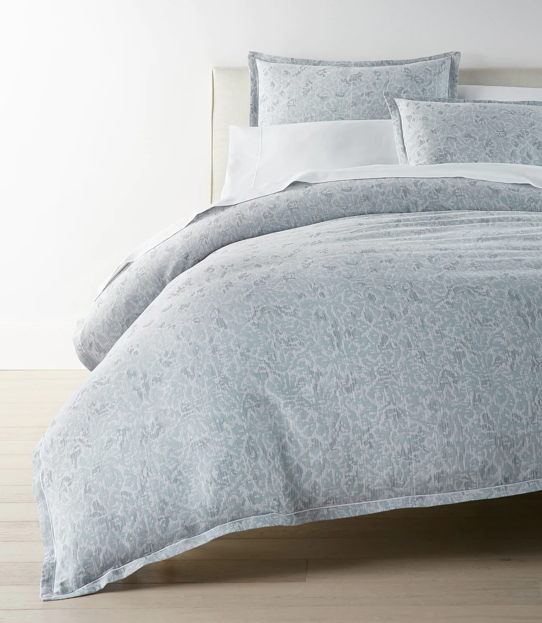 Ravenna-Duvet_Blue_LS-1740x2000