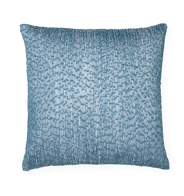 SFERRA-LESINA-DEC-PILLOW-AQUAMARINE-SILO_v1_600x