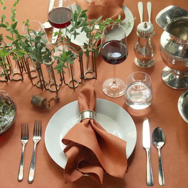 sienna-orange-linen-tablecloth-napkin-1